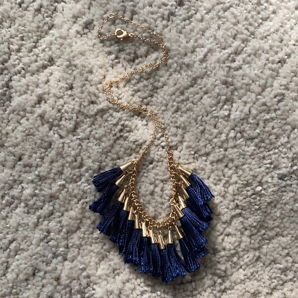 ✌🏼Dainty Gold and Navy Tassel Necklace - Picture 1 of 5